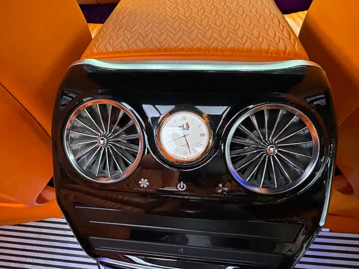 Фото 35 - Mercedes-Benz Vito