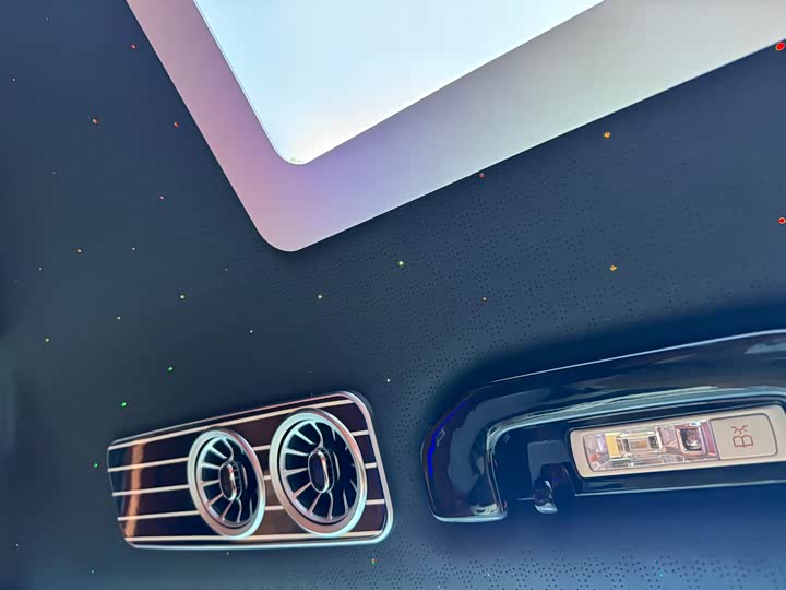 Фото 37 - Mercedes-Benz Vito