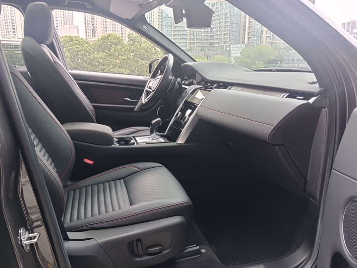 Фото 12 - Land Rover Discovery Sport