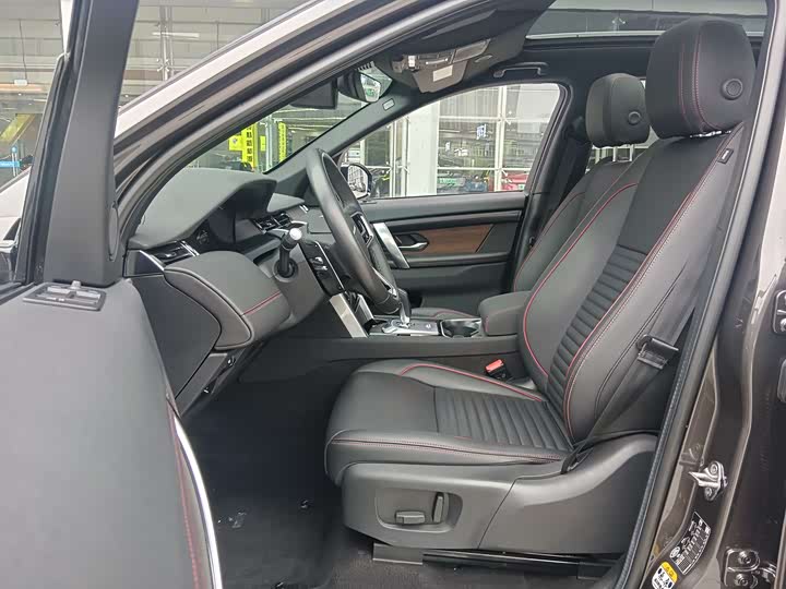 Фото 9 - Land Rover Discovery Sport