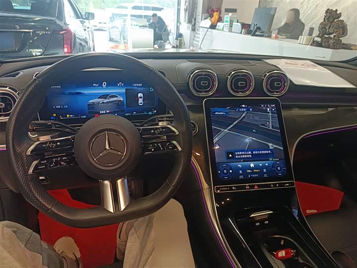 Фото 10 - Mercedes-Benz C-Class