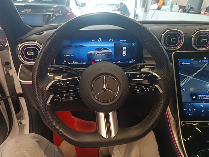 Фото 11 - Mercedes-Benz C-Class