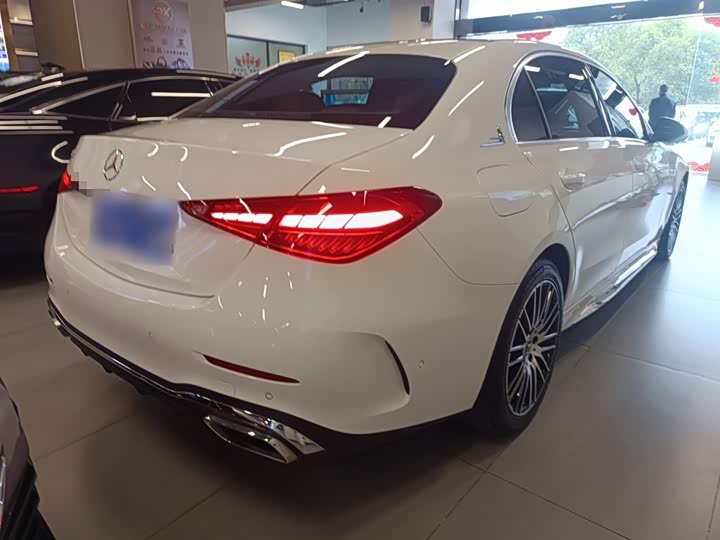 Фото 7 - Mercedes-Benz C-Class