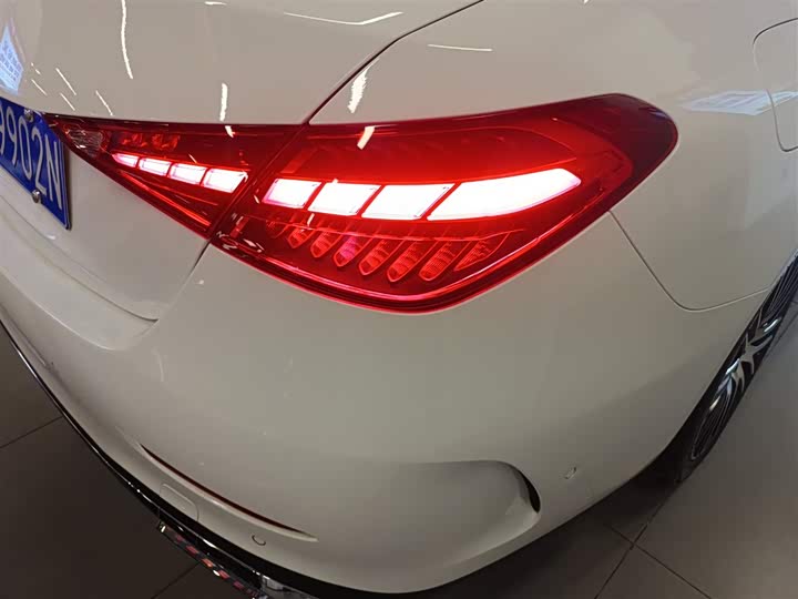 Фото 8 - Mercedes-Benz C-Class