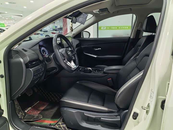 Фото 16 - Nissan Sylphy