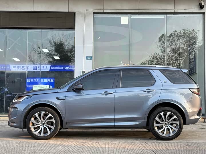 Фото 11 - Land Rover Discovery Sport