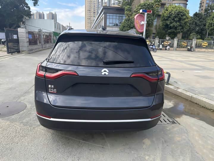 Фото 7 - Nio ES6