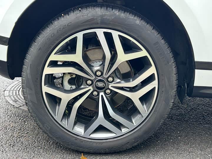 Фото 13 - Land Rover Range Rover Evoque L