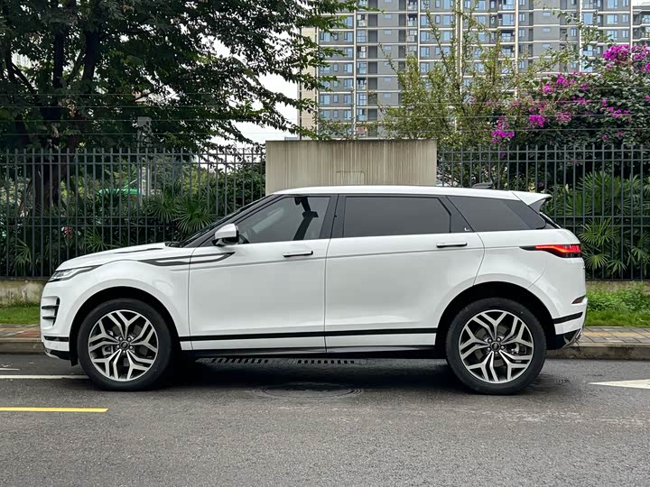 Фото 9 - Land Rover Range Rover Evoque L