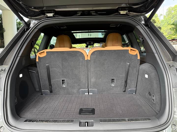 Фото 21 - LiXiang One