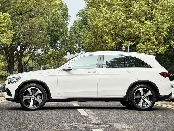 Фото 3 - Mercedes-Benz GLC-Class