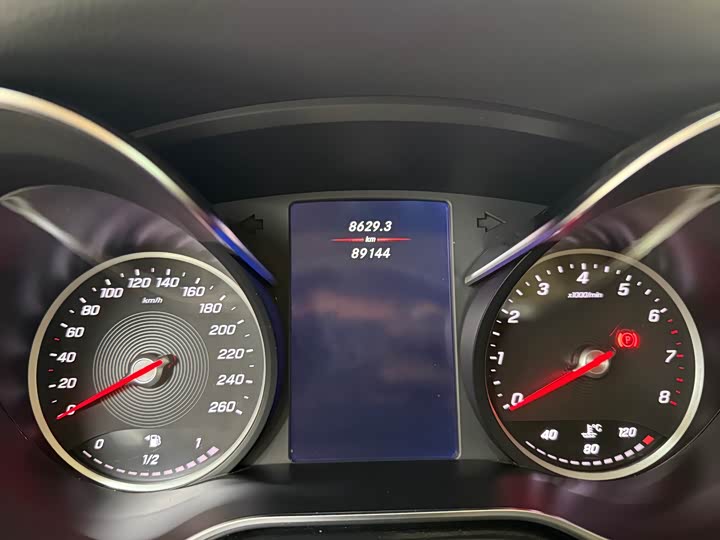 Фото 4 - Mercedes-Benz V-Class