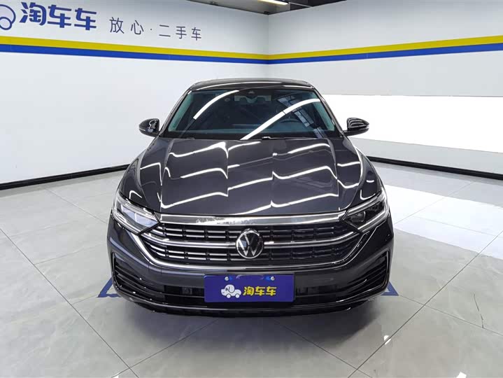 Фото 2 - Volkswagen Sagitar L