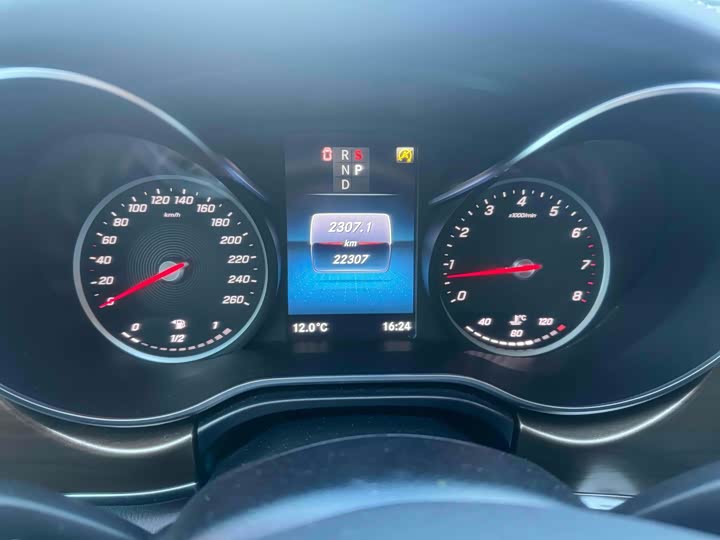 Фото 3 - Mercedes-Benz V-Class