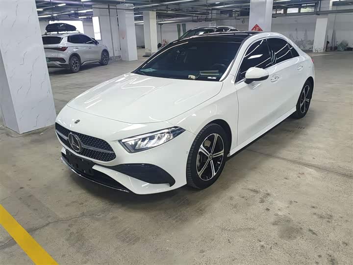 Фото 1 - Mercedes-Benz A-Class