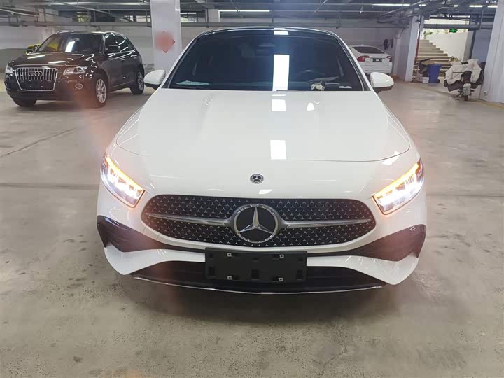 Фото 3 - Mercedes-Benz A-Class