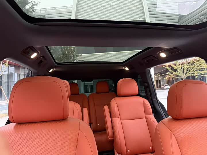 Фото 9 - LiXiang L7