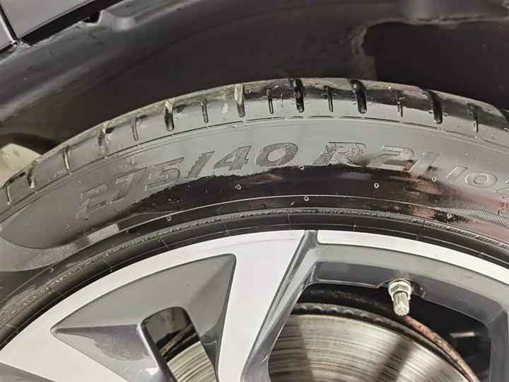 Фото 24 - BMW X5