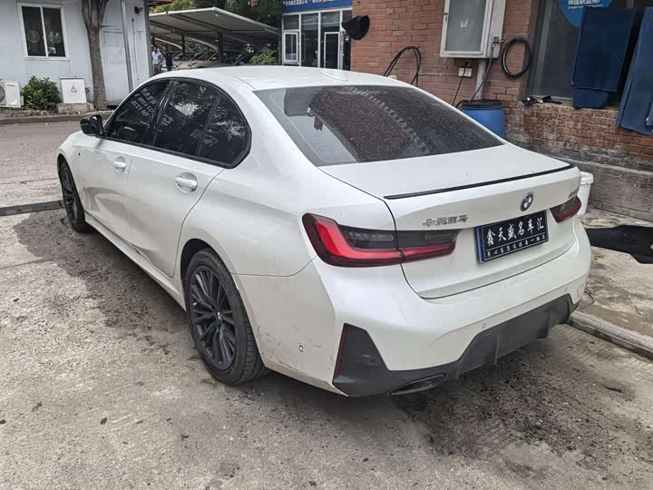 Фото 10 - BMW 3 Series