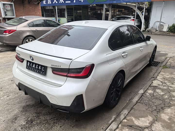 Фото 12 - BMW 3 Series