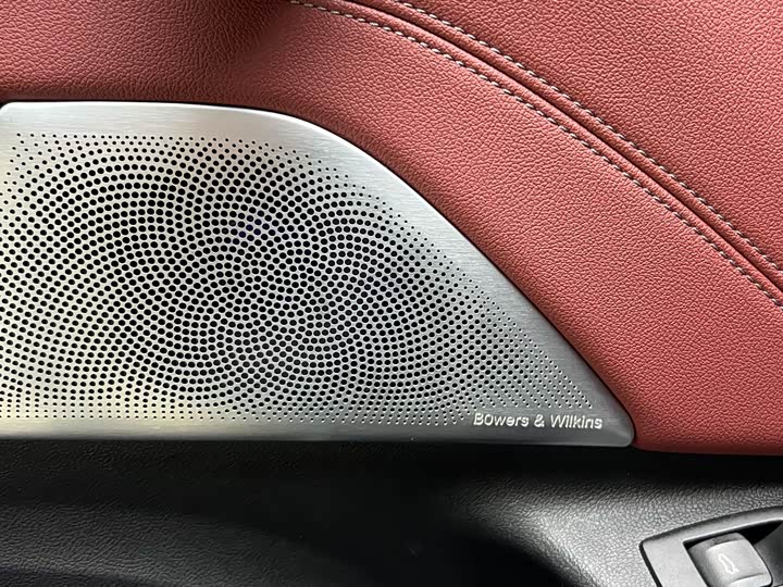 Фото 20 - BMW 5 Series