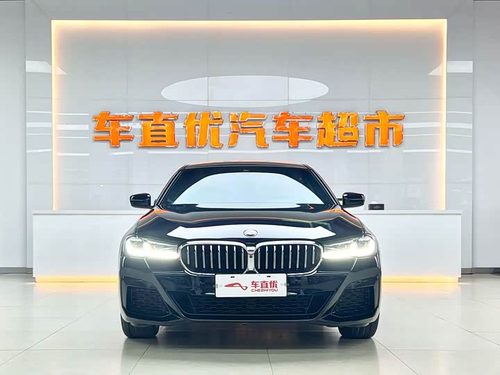 Фото 3 - BMW 5 Series