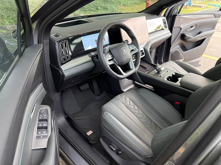 Фото 10 - BYD Song L DM-i Hybrid