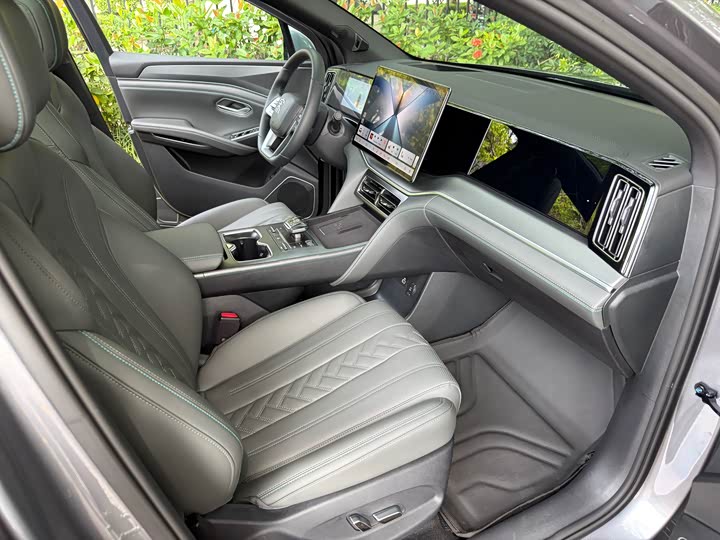 Фото 13 - BYD Song L DM-i Hybrid