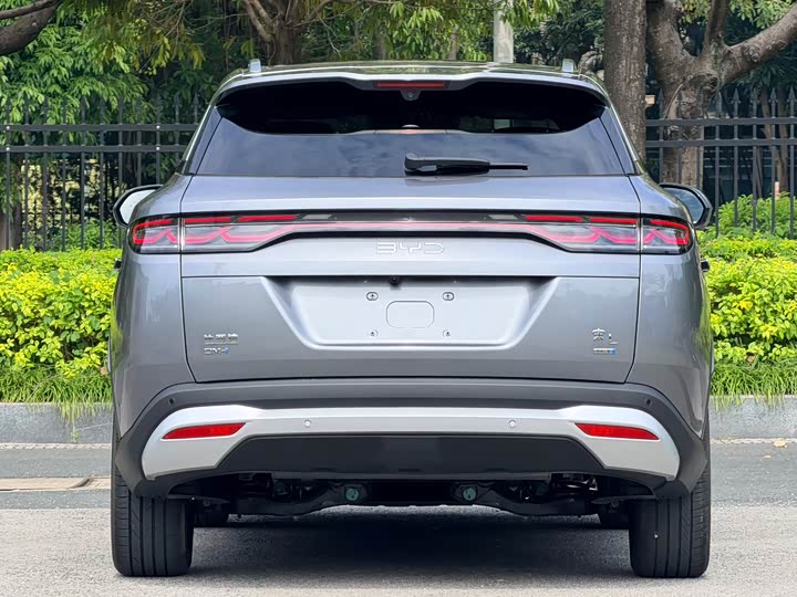 Фото 20 - BYD Song L DM-i Hybrid