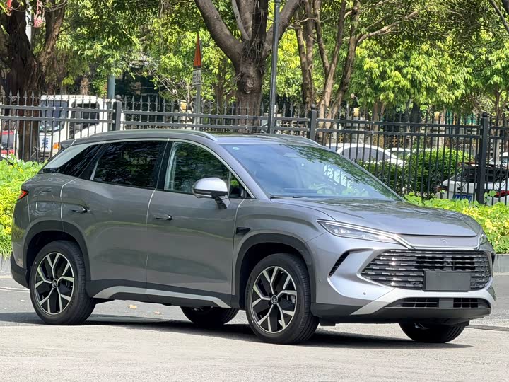 Фото 21 - BYD Song L DM-i Hybrid