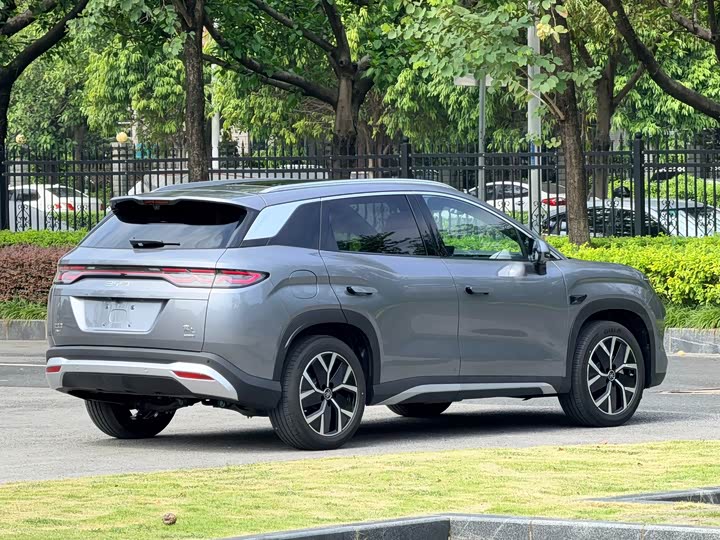 Фото 4 - BYD Song L DM-i Hybrid