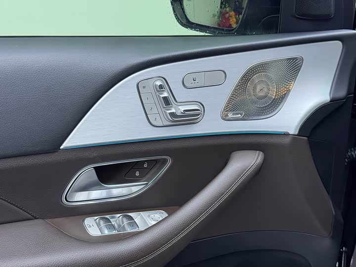 Фото 6 - Mercedes-Benz GLE-Class