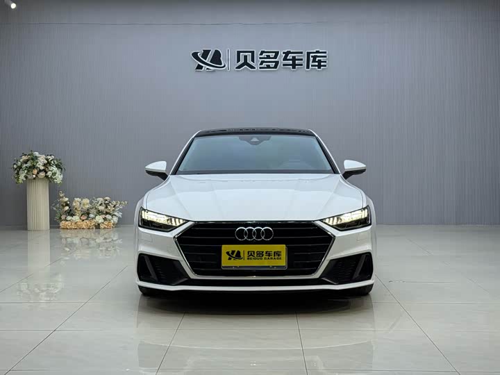 Фото 2 - Audi A7