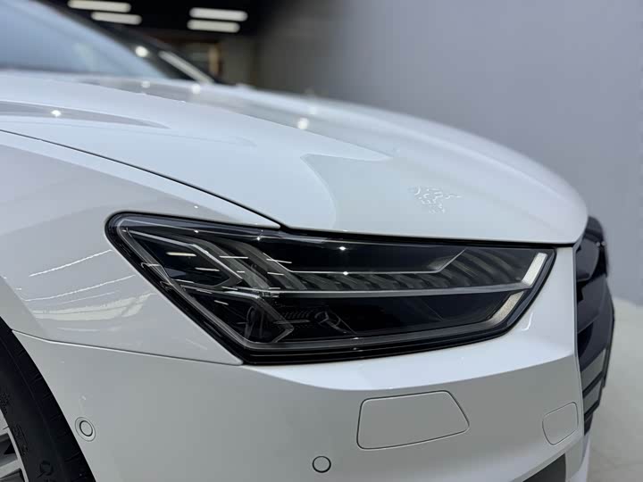 Фото 8 - Audi A7