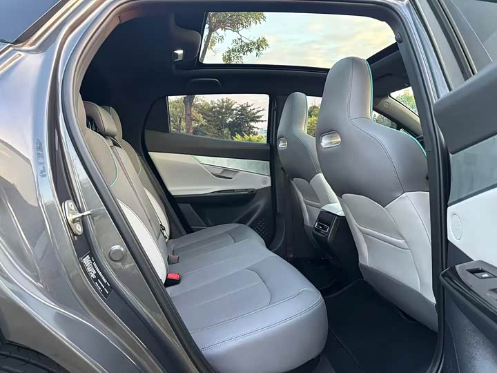 Фото 13 - Changan UNI-T