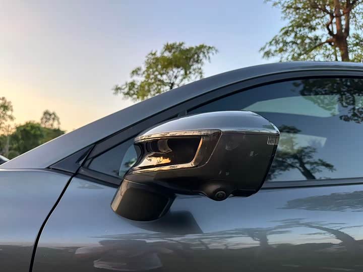 Фото 24 - Changan UNI-T