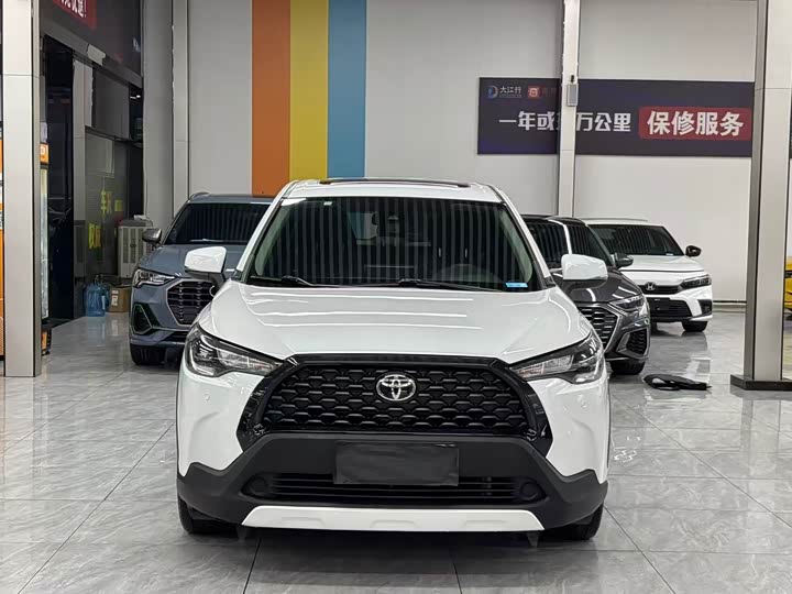 Фото 3 - Toyota Corolla Cross