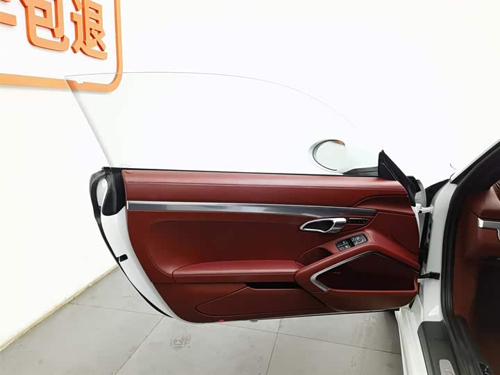 Фото 8 - Porsche 718