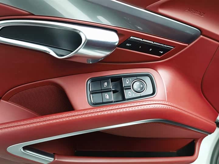 Фото 9 - Porsche 718