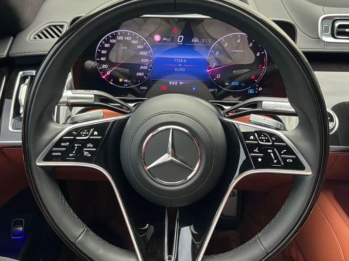 Фото 10 - Mercedes-Benz Maybach S-Class