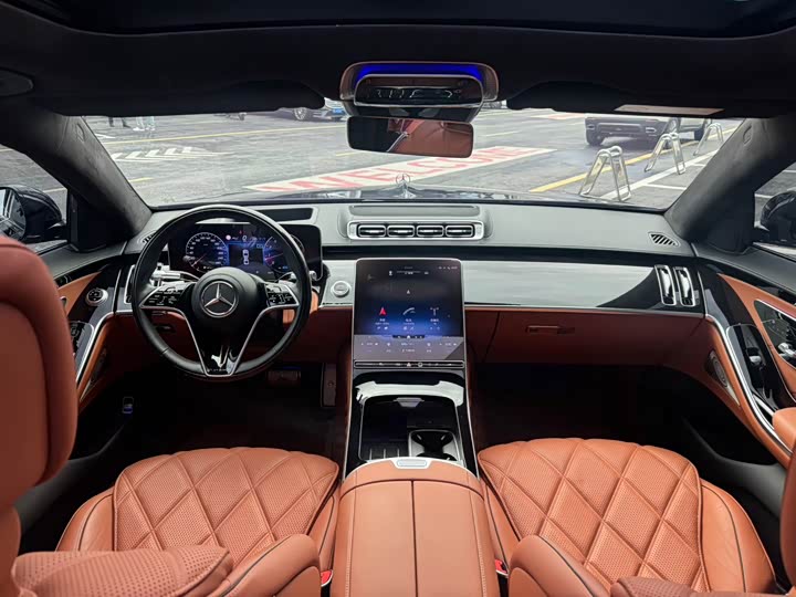 Фото 11 - Mercedes-Benz Maybach S-Class