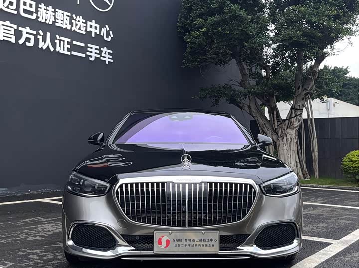 Фото 2 - Mercedes-Benz Maybach S-Class