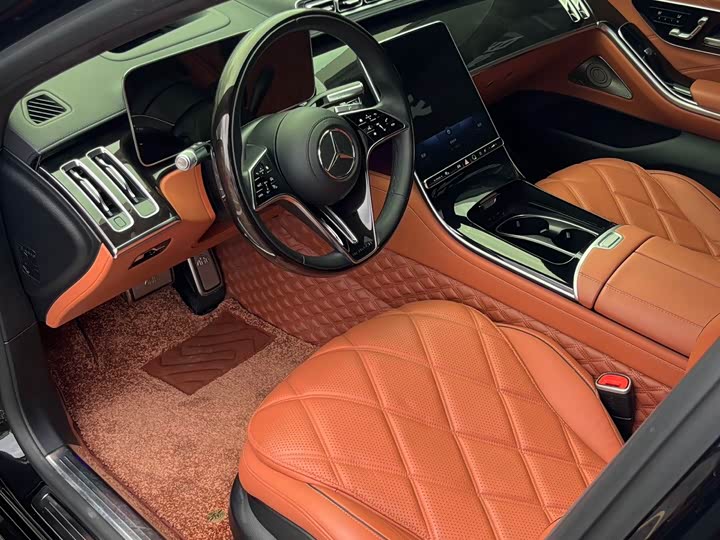 Фото 5 - Mercedes-Benz Maybach S-Class