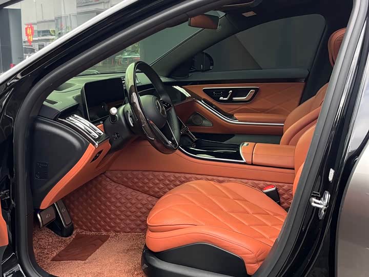 Фото 6 - Mercedes-Benz Maybach S-Class