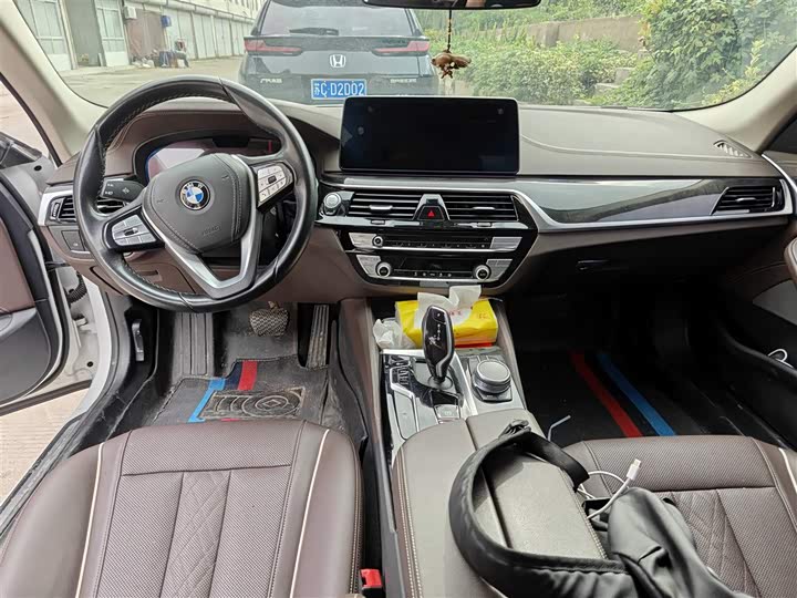 Фото 4 - BMW 5 Series