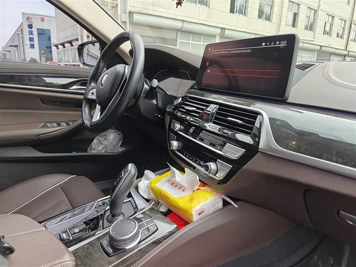 Фото 8 - BMW 5 Series