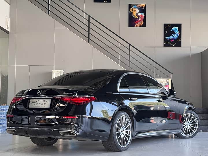 Фото 3 - Mercedes-Benz S-Class