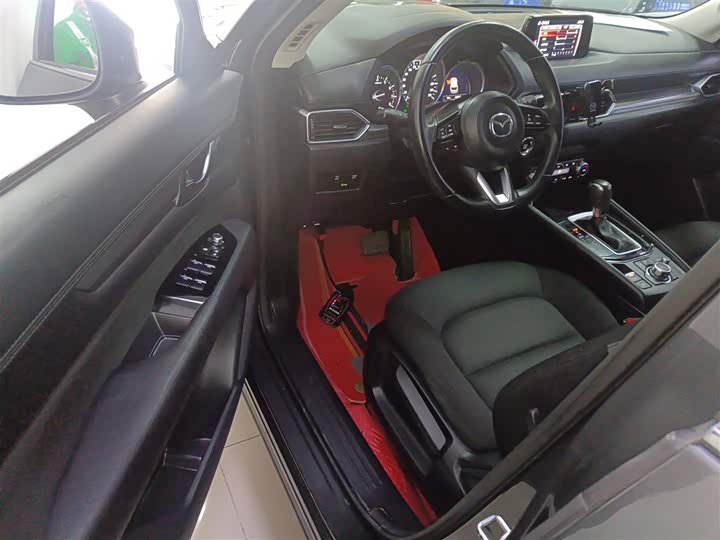 Фото 16 - Mazda CX-5