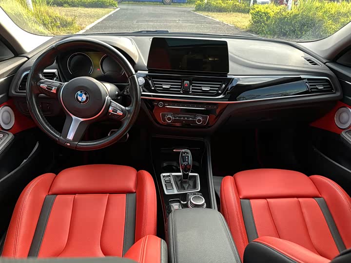 Фото 13 - BMW 1 Series