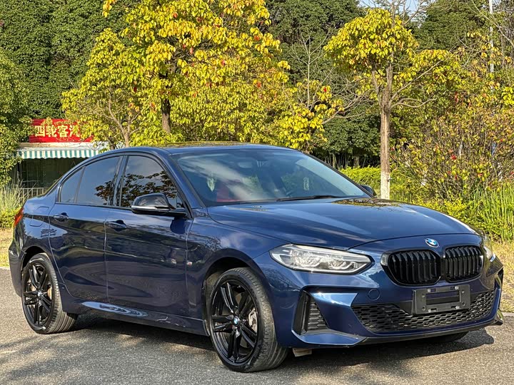 Фото 3 - BMW 1 Series